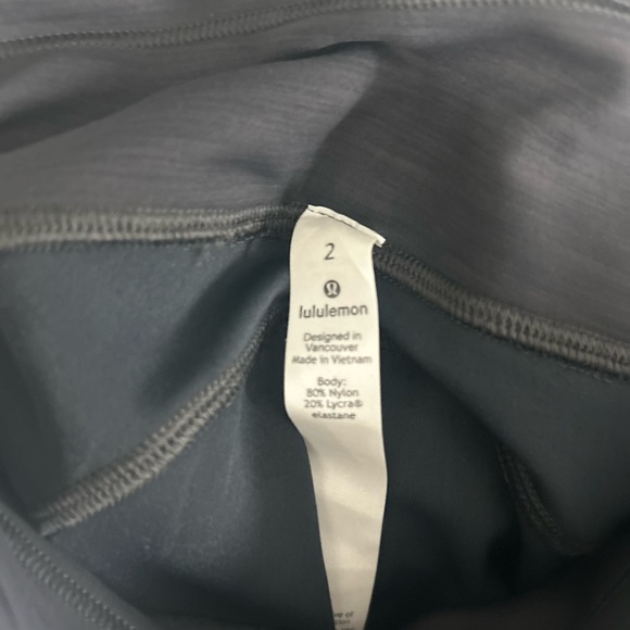 Lululemon Invigorate High-Rise Leggings xs small Size 2 - Picture 4 of 5